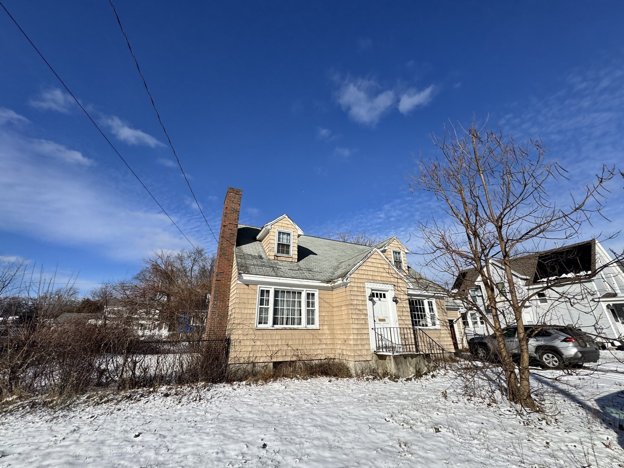 39 McKinley Ave, Lowell, MA 01851 - Image 3