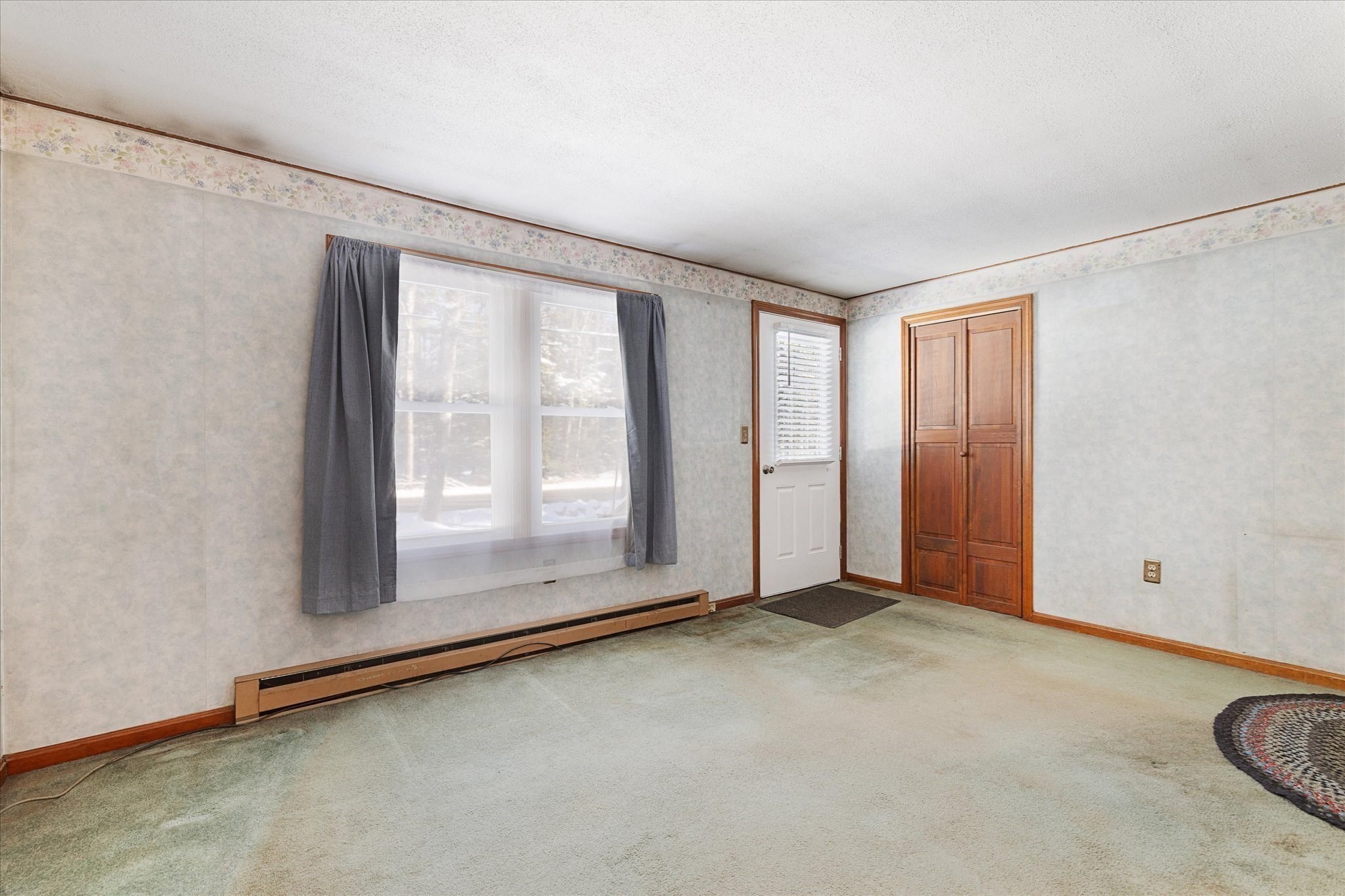 690 Clark St, Gardner, MA 01440 - Image 4