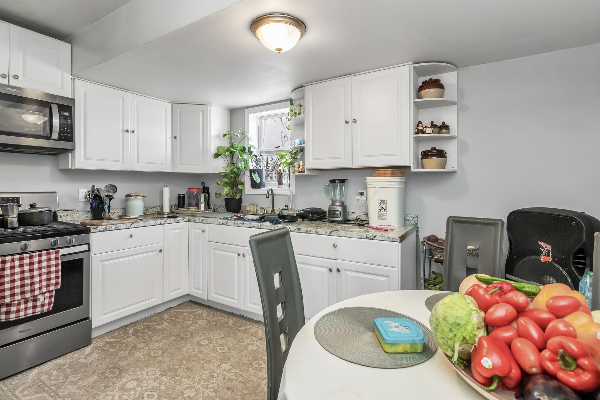 10 Holly St, Lawrence, MA 01841 - Image 12