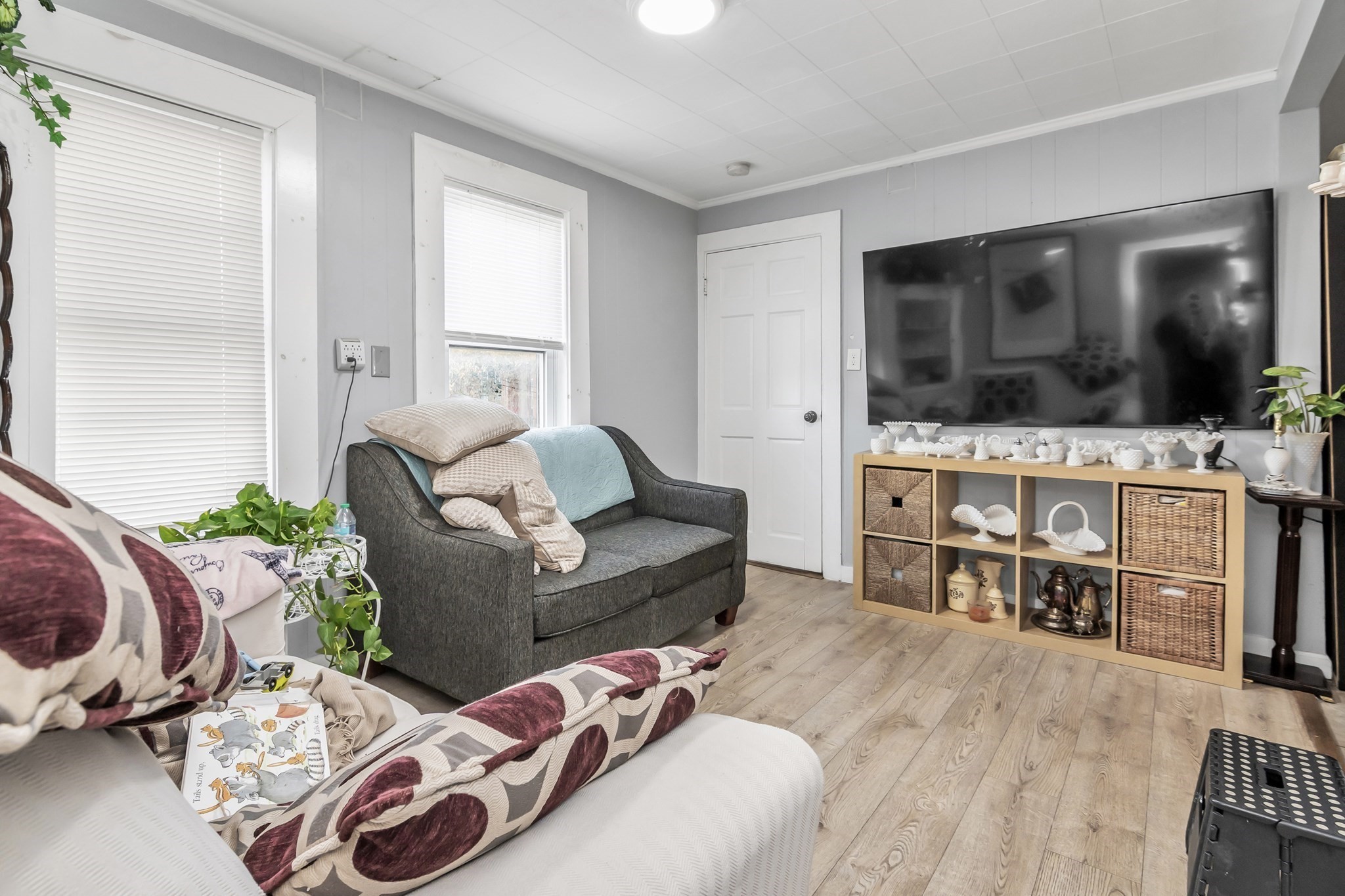 10 Holly St, Lawrence, MA 01841 - Image 10