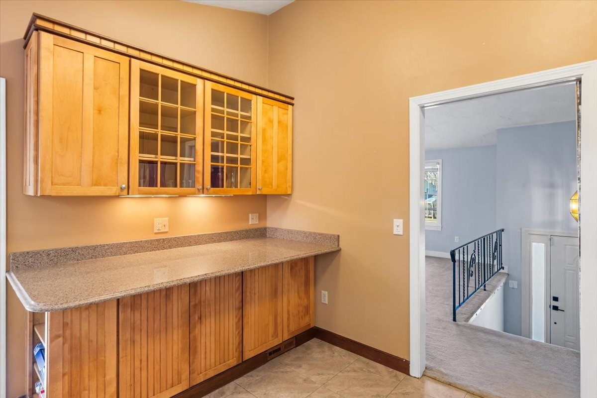 111 Indian Head Rd, Framingham, MA 01701 - Image 11