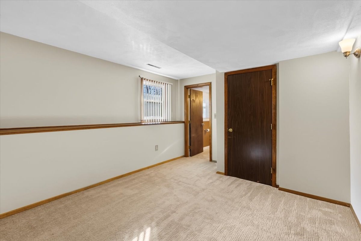 111 Indian Head Rd, Framingham, MA 01701 - Image 32