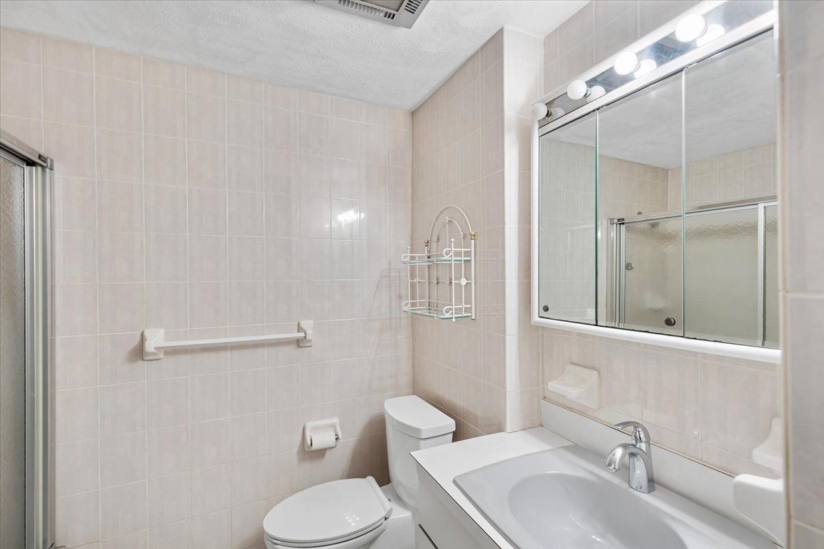 111 Indian Head Rd, Framingham, MA 01701 - Image 35