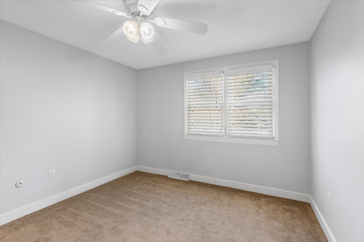 111 Indian Head Rd, Framingham, MA 01701 - Image 36