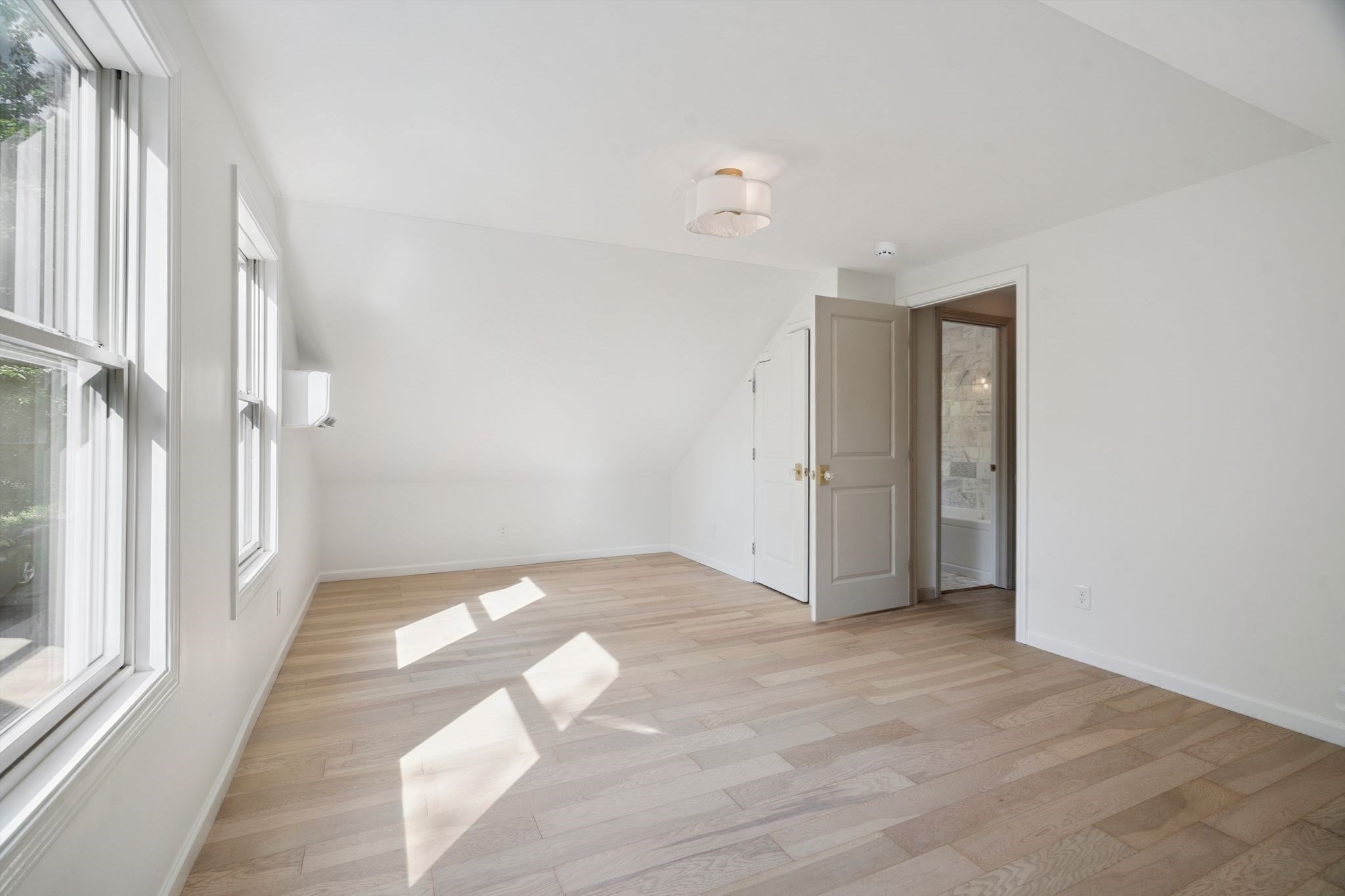 18 Chestnut Hill Rd, Millville, MA 01529 - Image 12