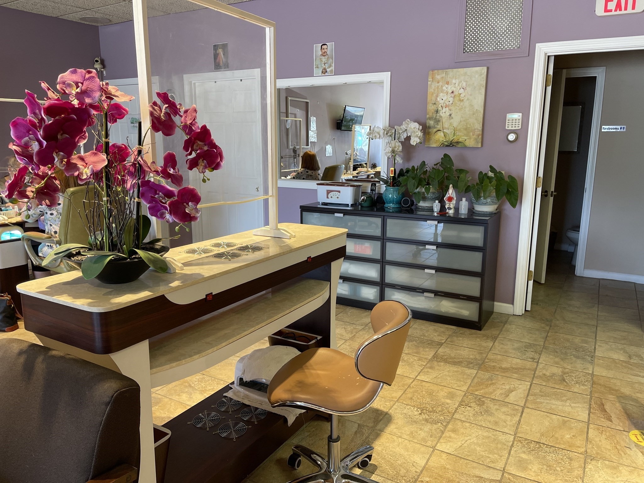 1979 Memorial Dr, Chicopee, MA 01020 - Image 7