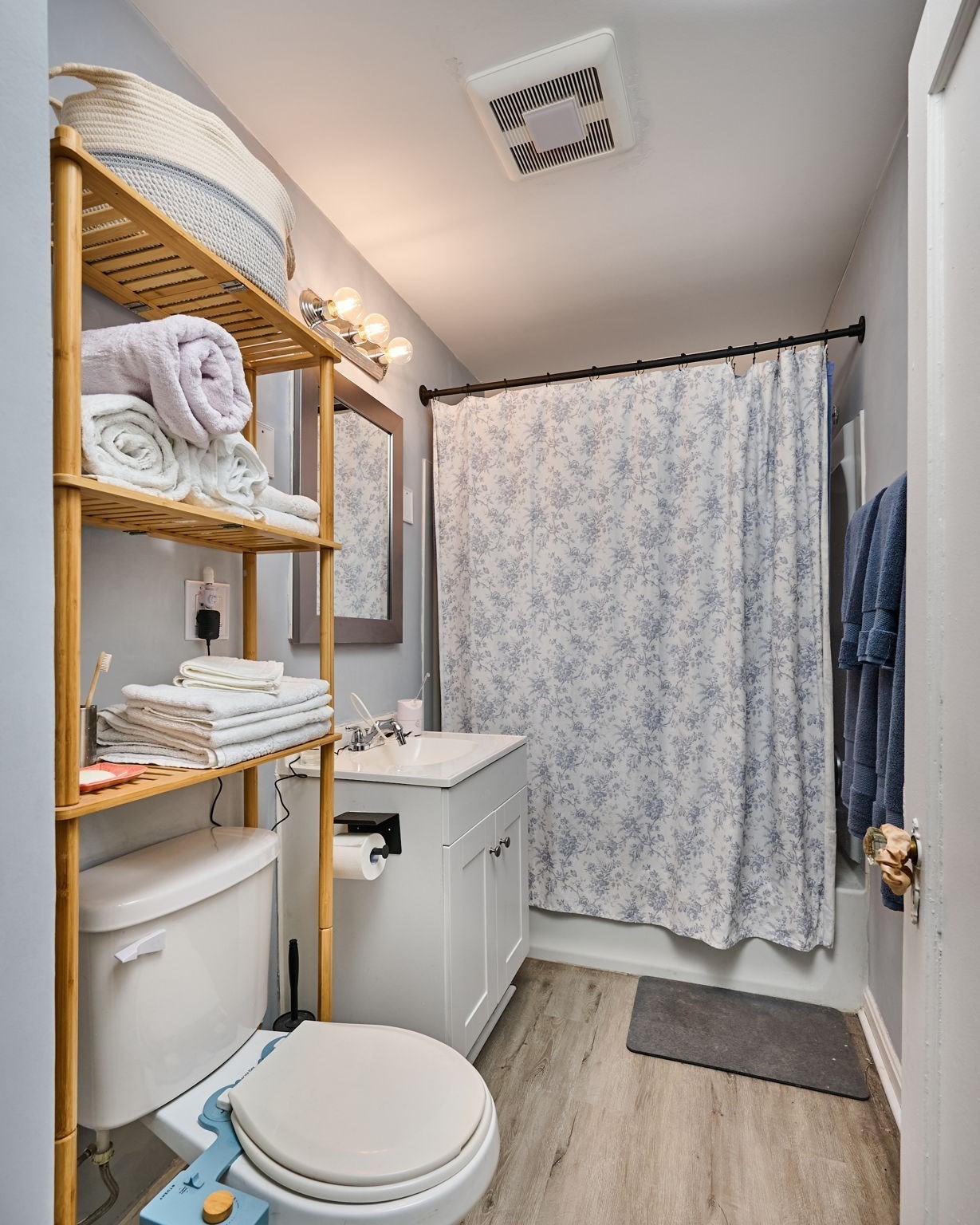 73 Lyman St, South Hadley, MA 01075 - Image 12