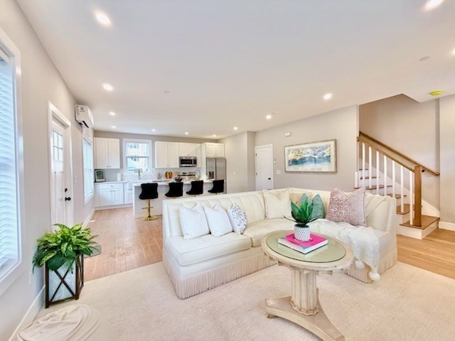 20 Broad St Unit 1, Medway, MA 02053