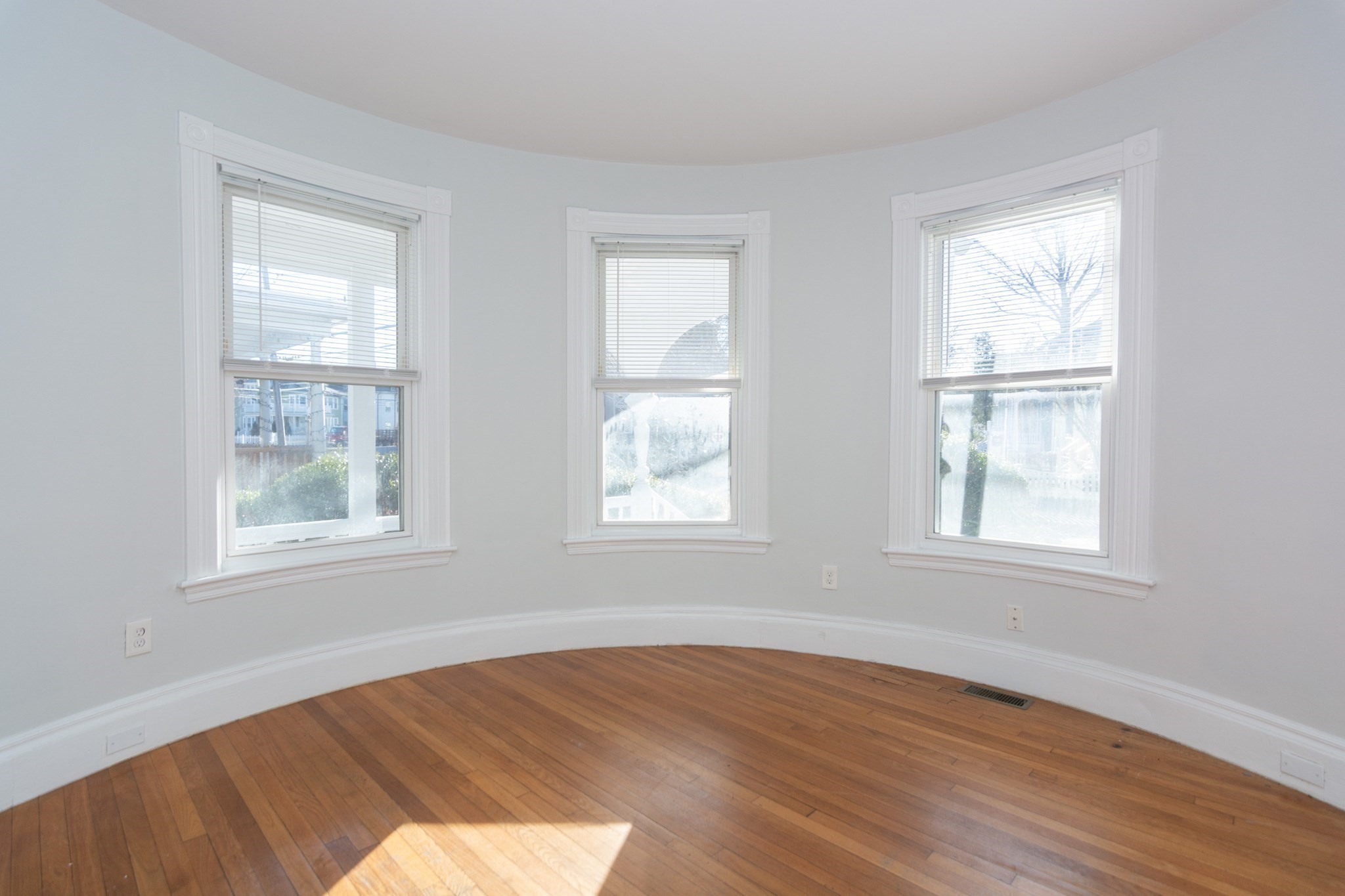 65 Pearl St Unit 1, Newton, MA 02458 - Image 4
