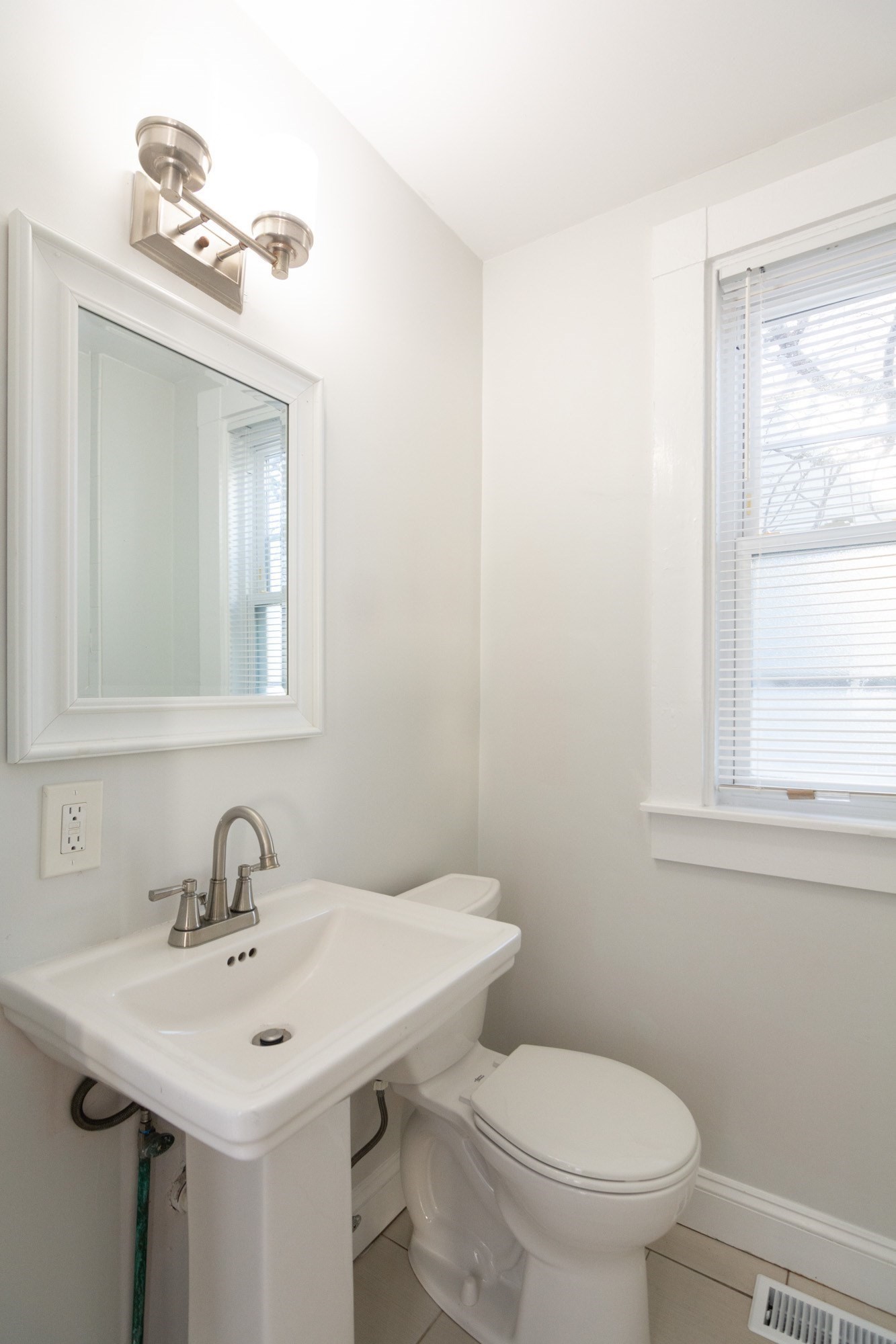 65 Pearl St Unit 1, Newton, MA 02458 - Image 10