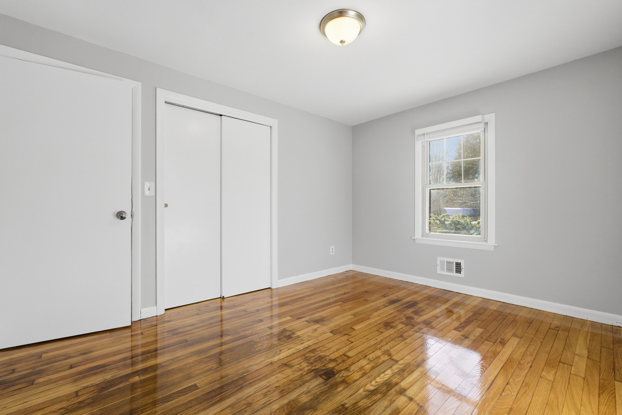 4 Smith Street, Attleboro, MA 02703 - Image 16