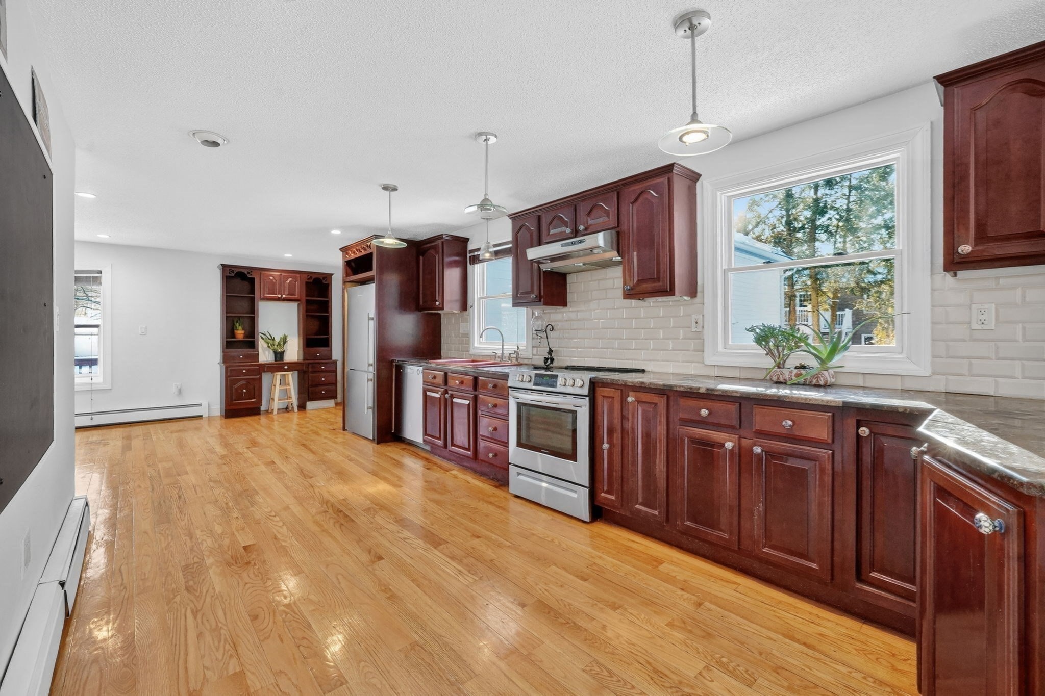 6 Katie St, Wilbraham, MA 01095 - Image 12