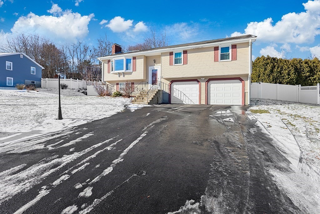 8 Bandy Ln, Milford, MA 01757 - Image 3