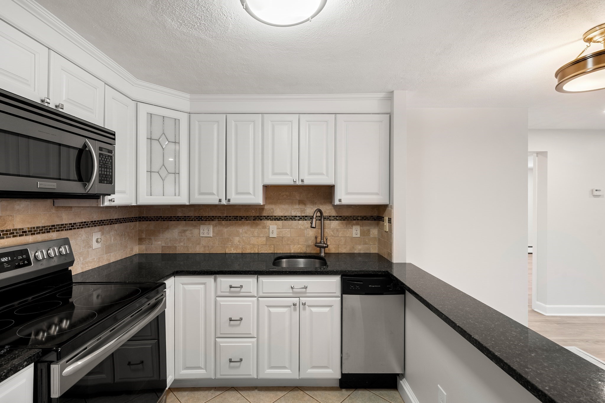 1105 Lexington Street Unit 9-2, Waltham, MA 02452 - Image 11