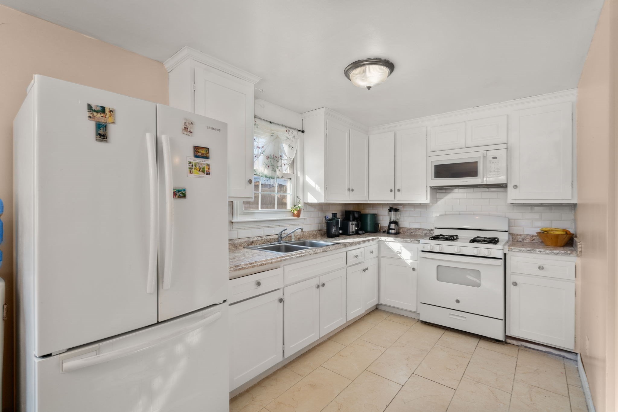 23 Mount Vernon Cir, Lawrence, MA 01843 - Image 11