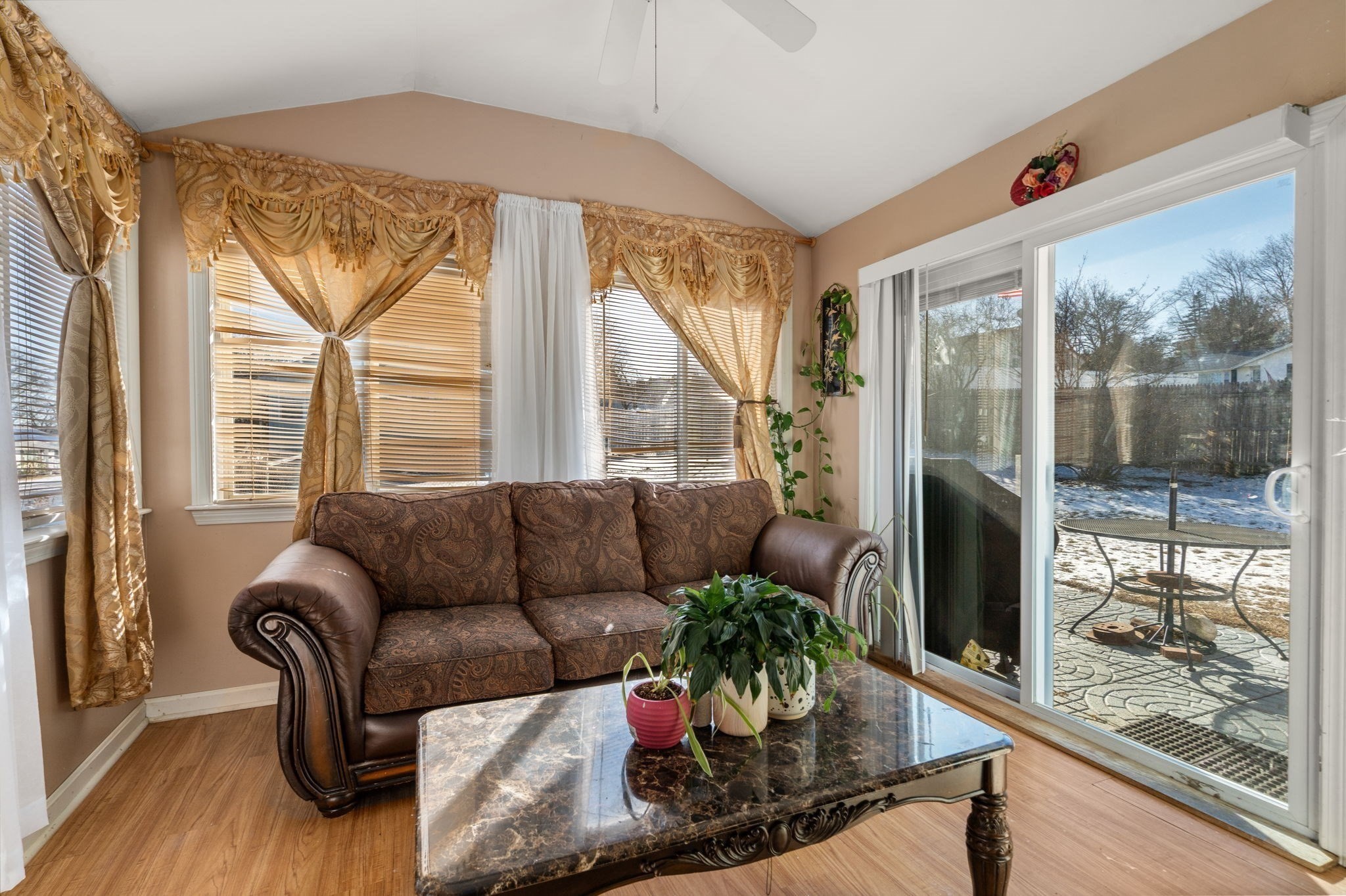 23 Mount Vernon Cir, Lawrence, MA 01843 - Image 8