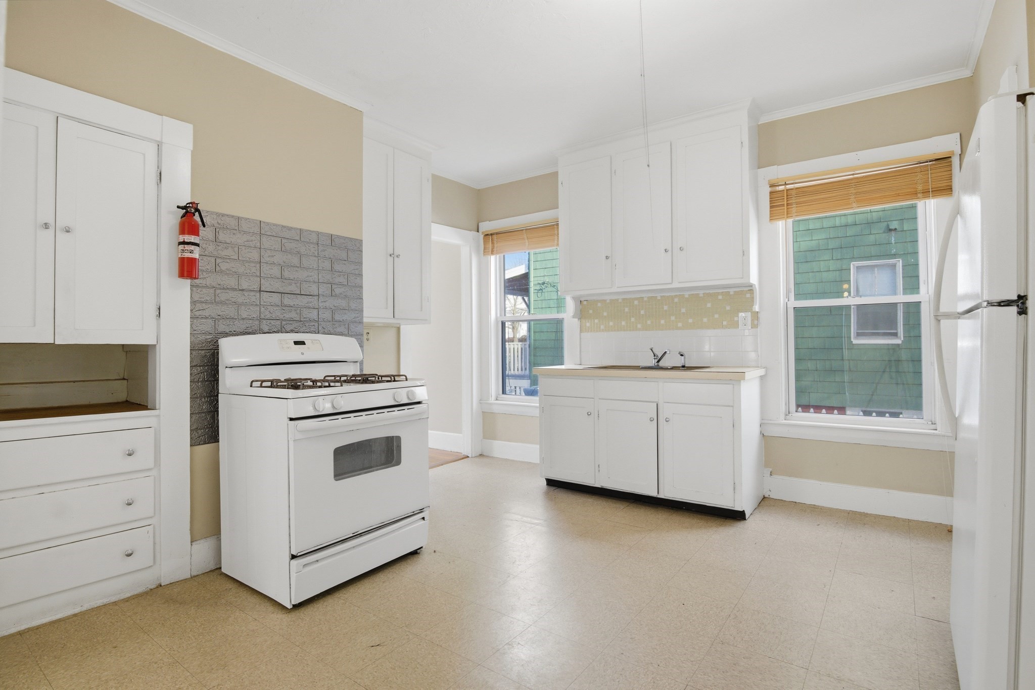 21 Atkins Avenue, Lynn, MA 01904 - Image 7