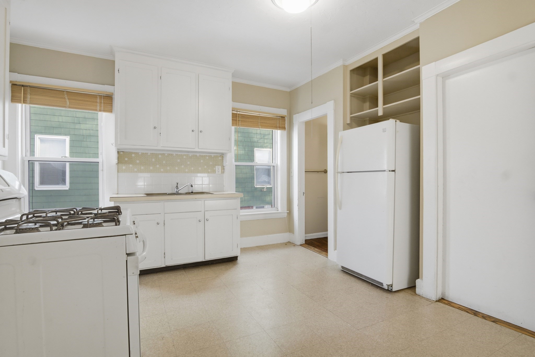 21 Atkins Avenue, Lynn, MA 01904 - Image 8