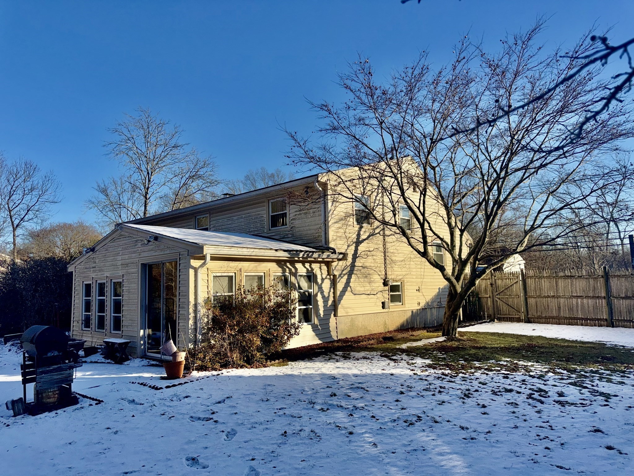 603 W Chestnut St, Brockton, MA 02301 - Image 12