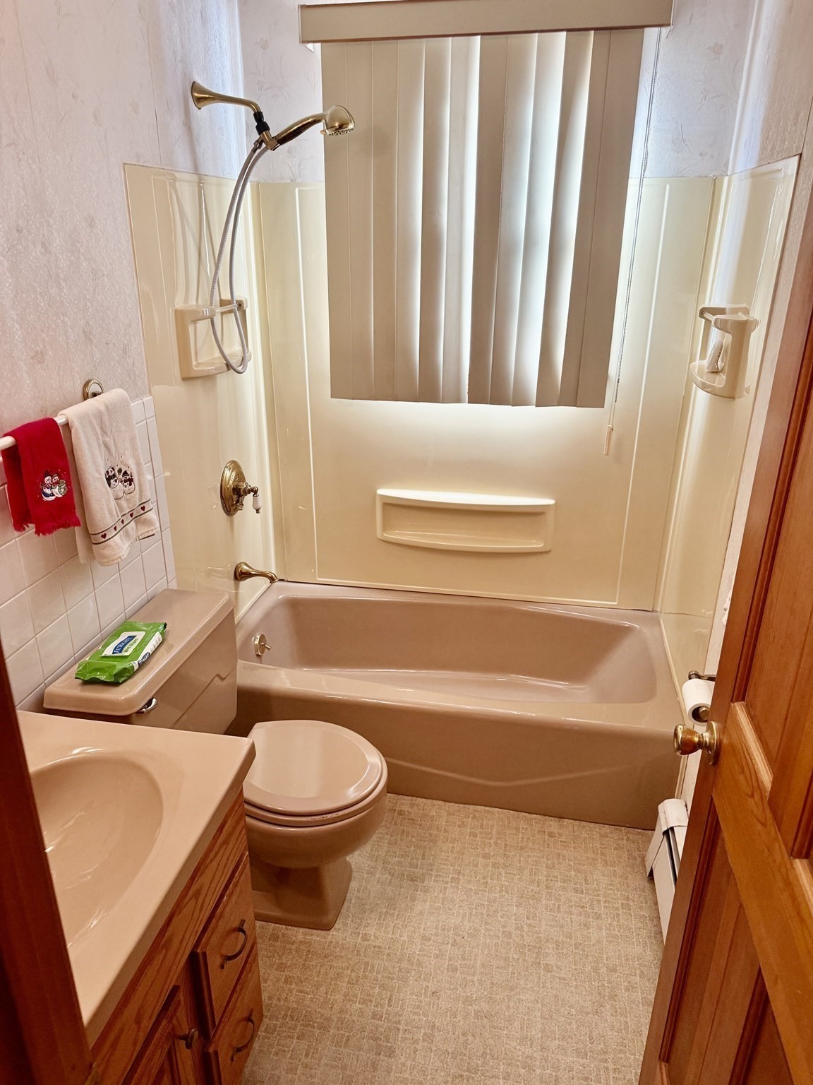 603 W Chestnut St, Brockton, MA 02301 - Image 8