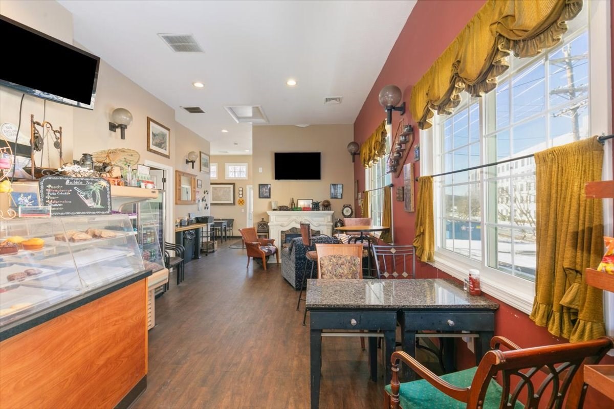 30 Railroad Ave, Haverhill, MA 01835 - Image 17