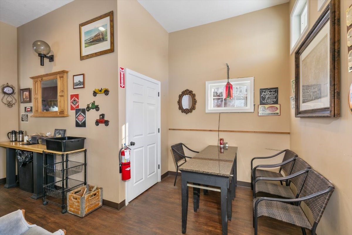 30 Railroad Ave, Haverhill, MA 01835 - Image 18