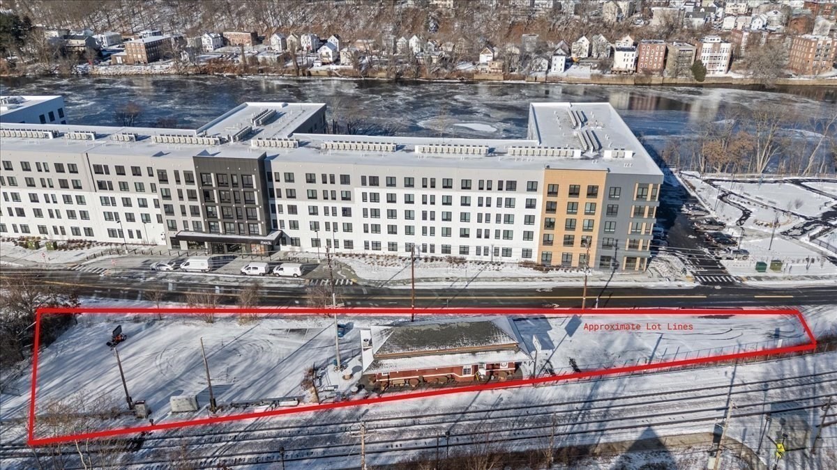 30 Railroad Ave, Haverhill, MA 01835 - Image 5