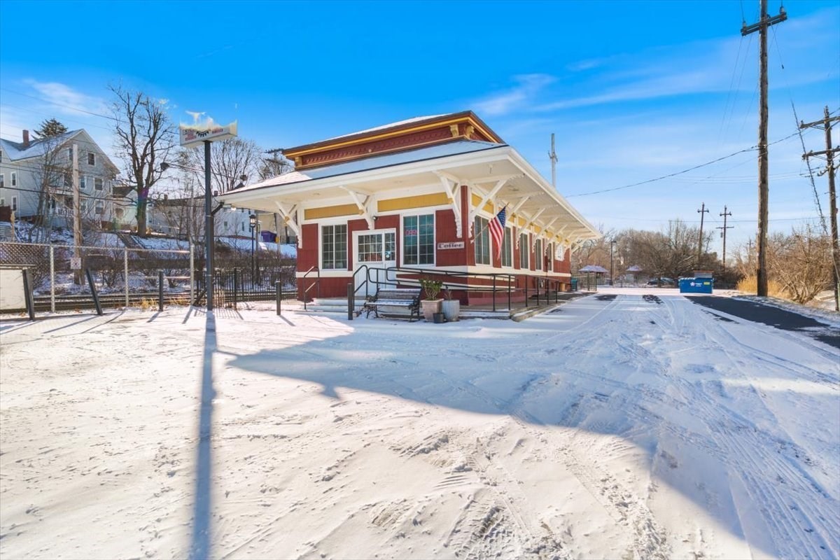 30 Railroad Ave, Haverhill, MA 01835 - Image 7