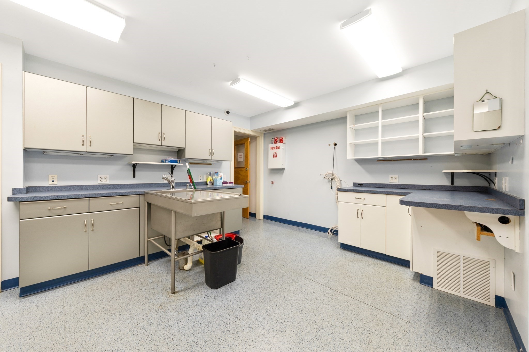 25 Carlisle Rd, Westford, MA 01886 - Image 14