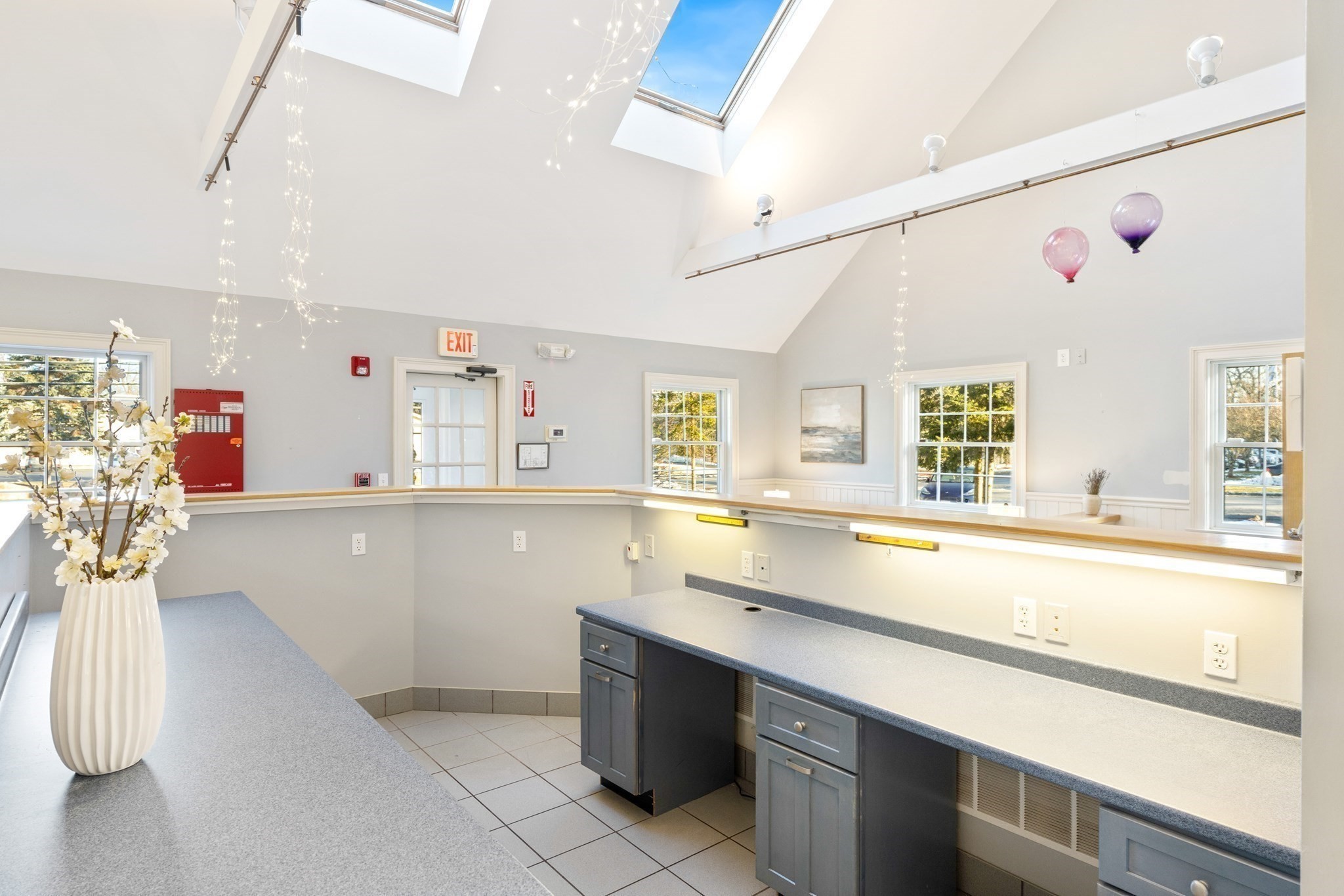 25 Carlisle Rd, Westford, MA 01886 - Image 8