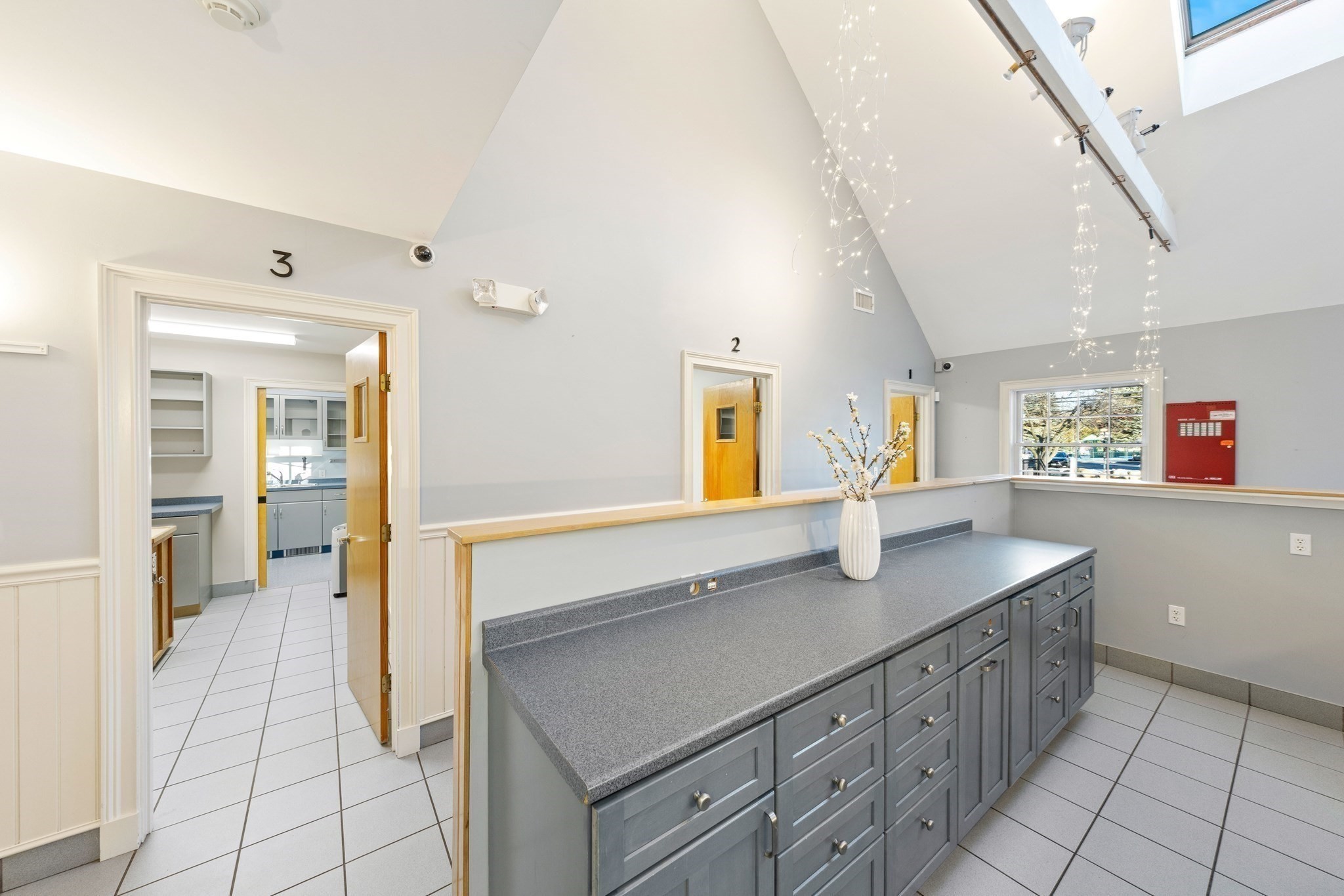 25 Carlisle Rd, Westford, MA 01886 - Image 9