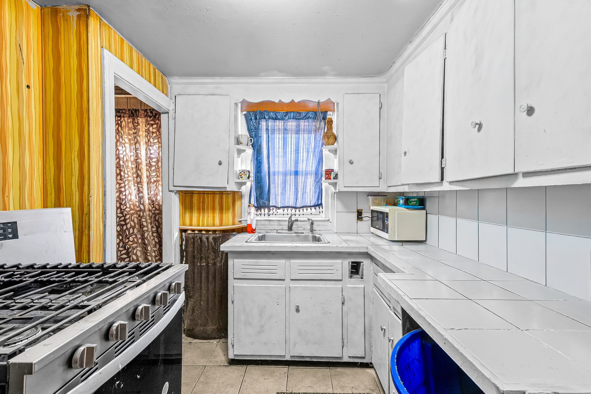 187 Saint Mary Street, Needham, MA 02494 - Image 12