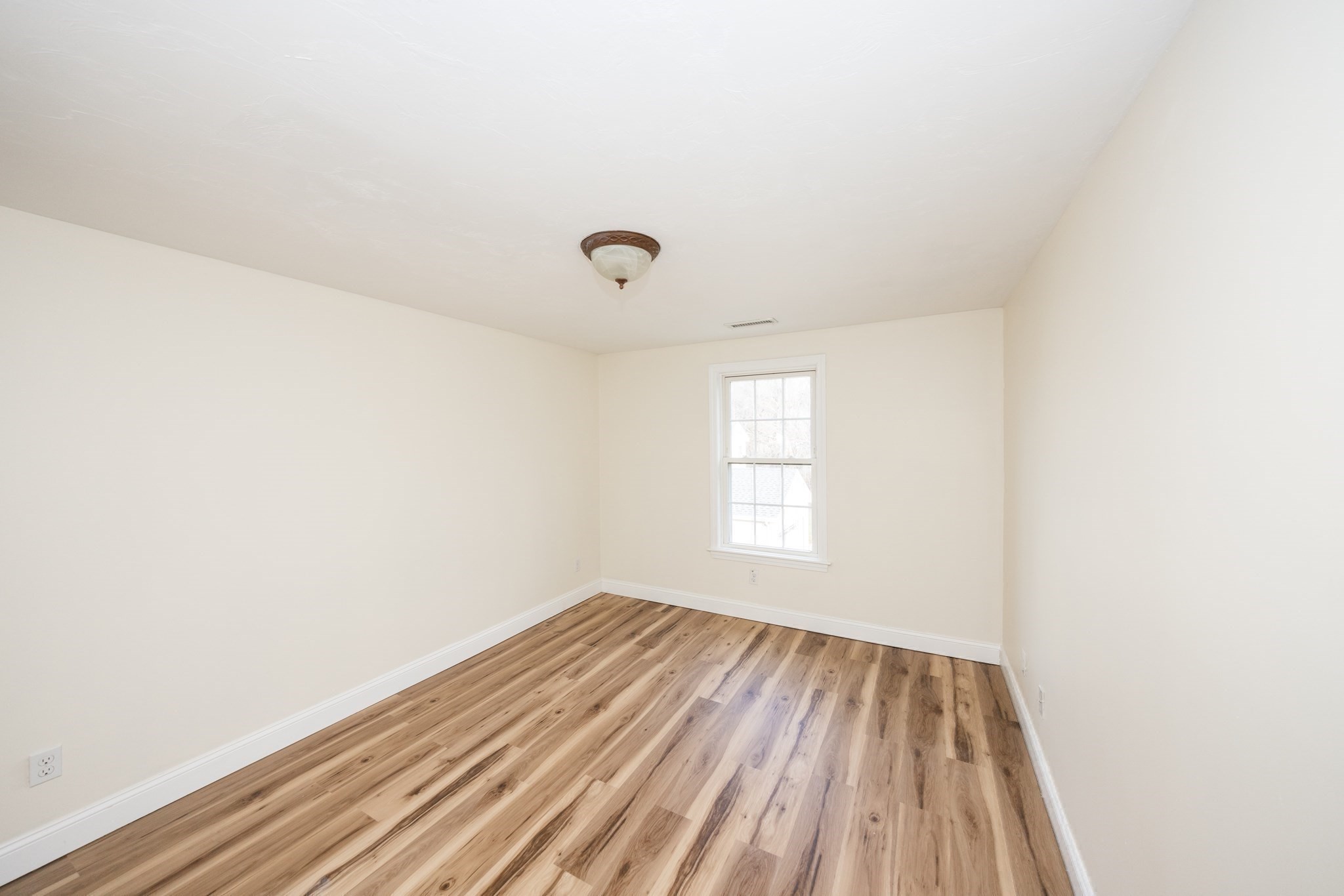 83 Massasoit Rd, Worcester, MA 01604 - Image 19