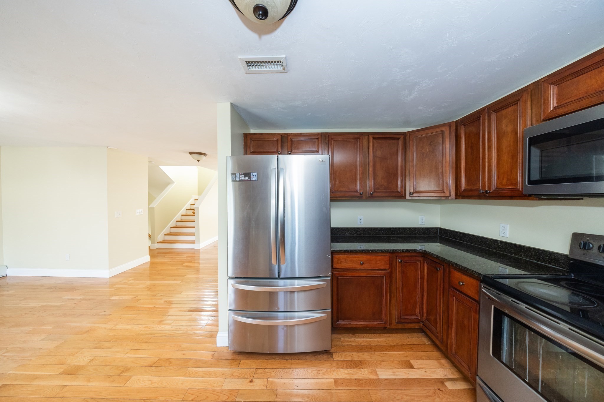 83 Massasoit Rd, Worcester, MA 01604 - Image 6