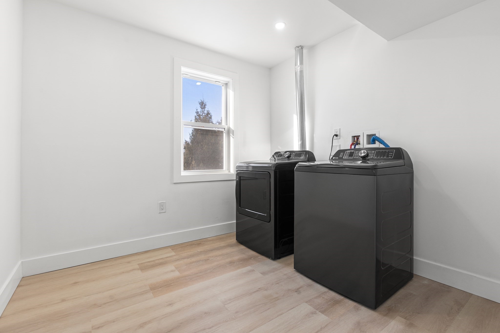 22 Prescott Street Unit 2, Salem, MA 01970 - Image 24