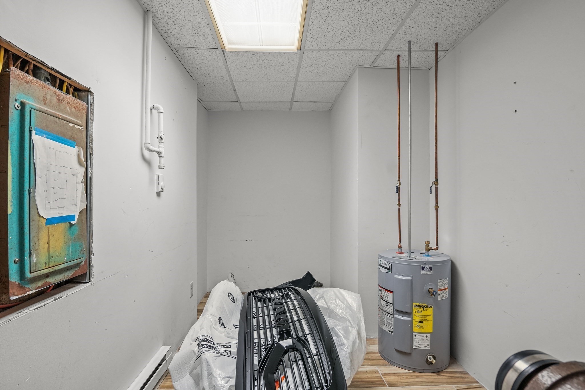 1792 Pleasant St, Fall River, MA 02723 - Image 25