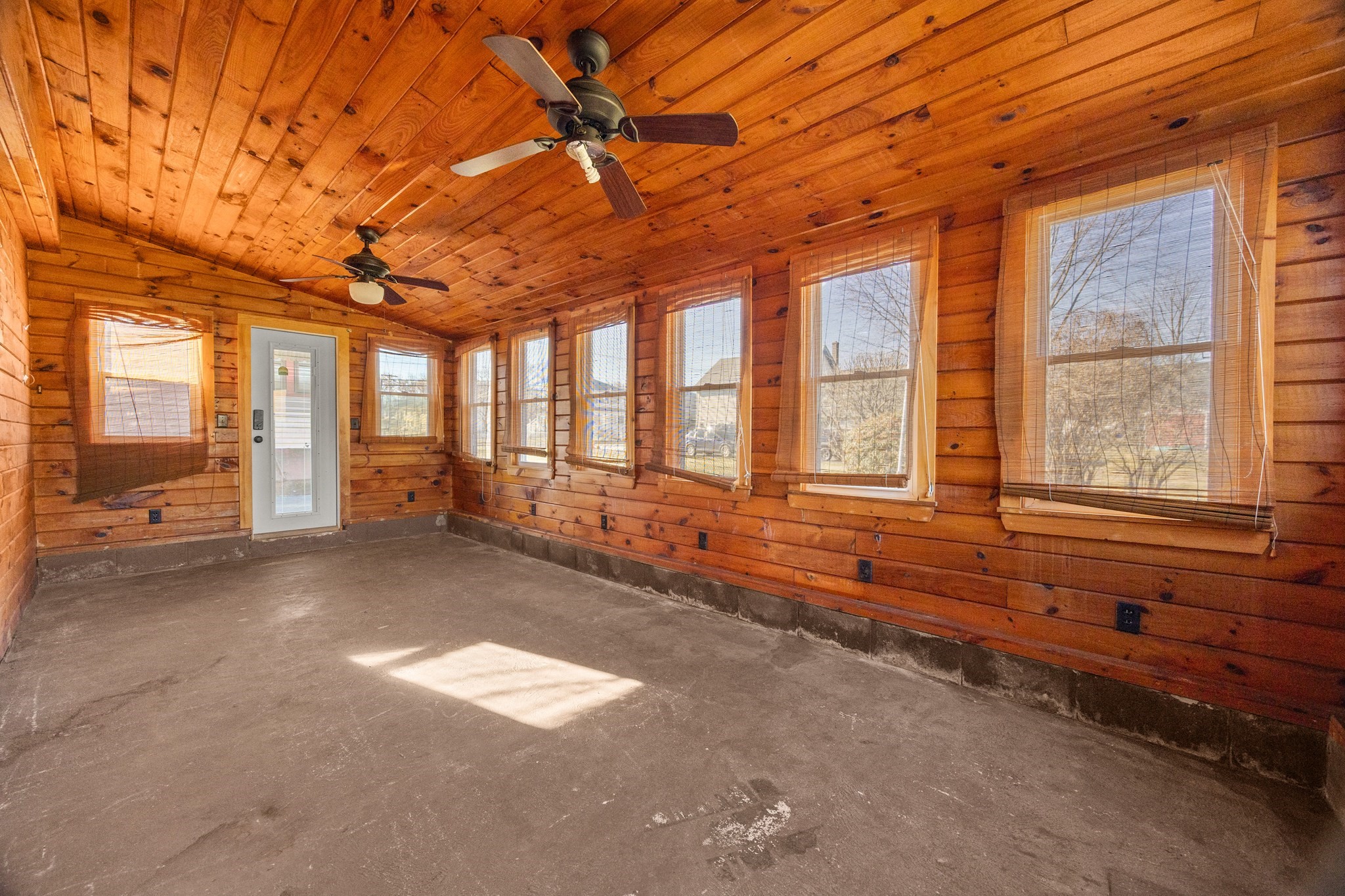 550 Middleboro Avenue, Taunton, MA 02718 - Image 39