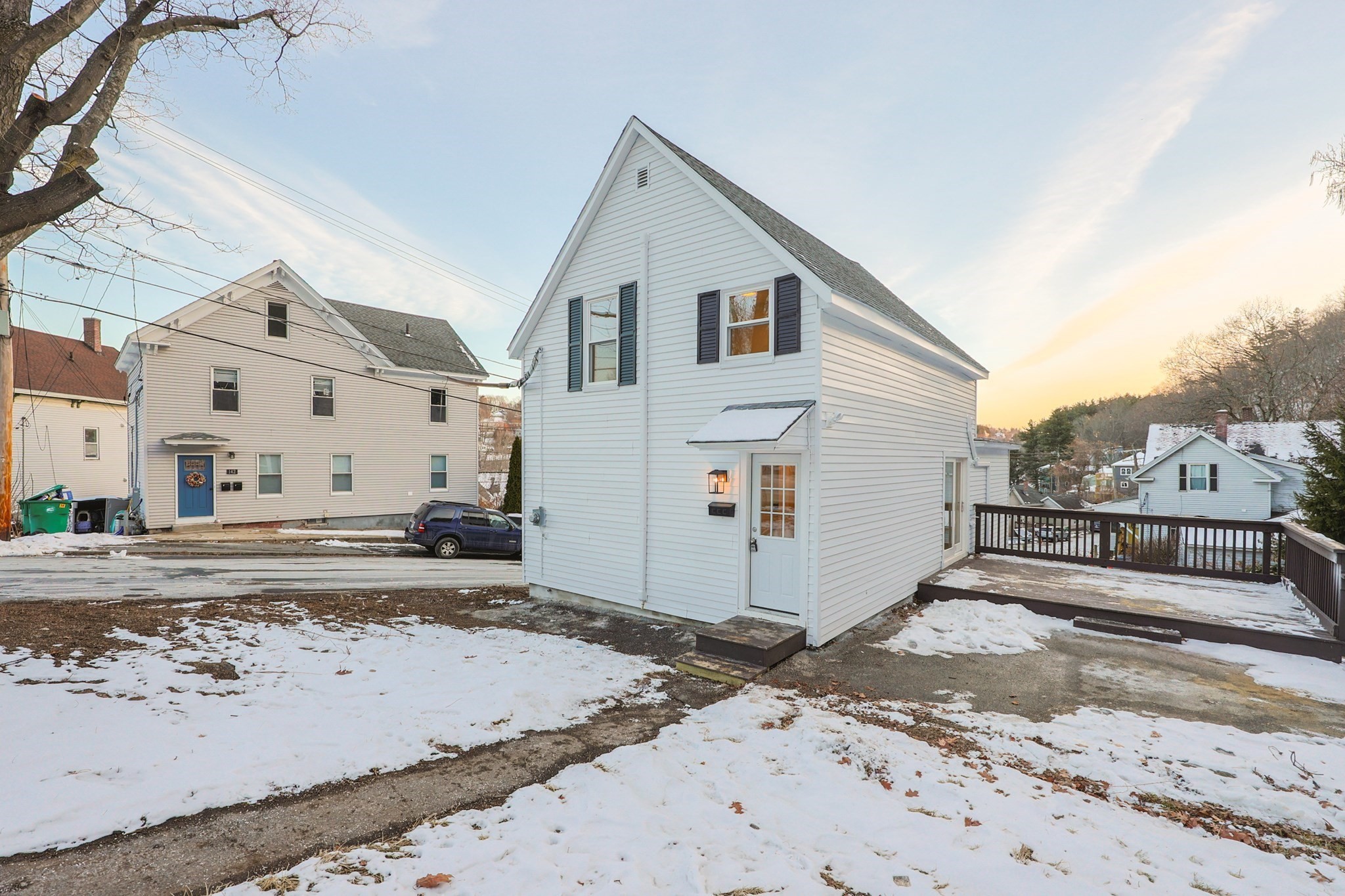 143 Grove St, Clinton, MA 01510 - Image 1
