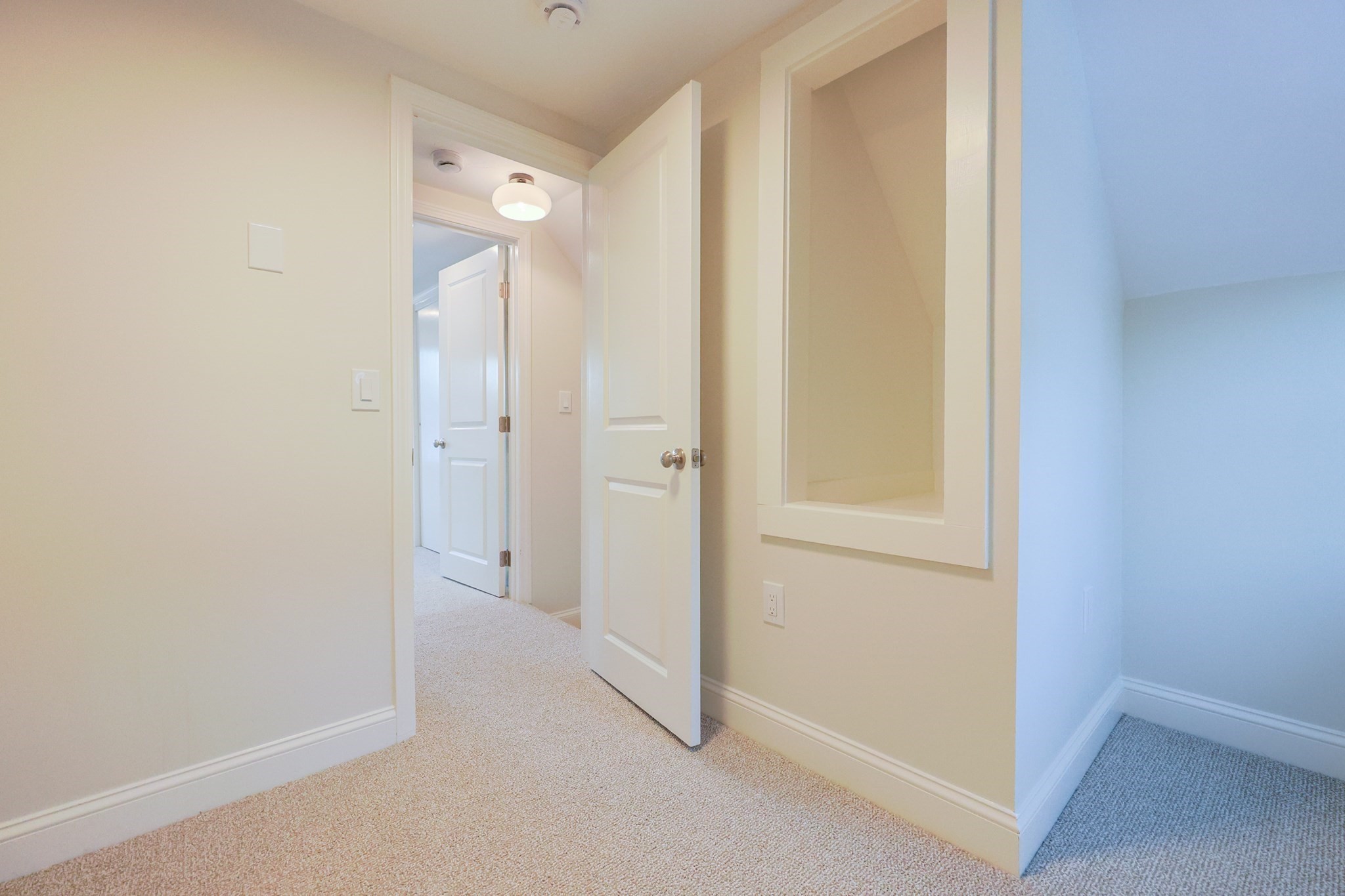 143 Grove St, Clinton, MA 01510 - Image 19