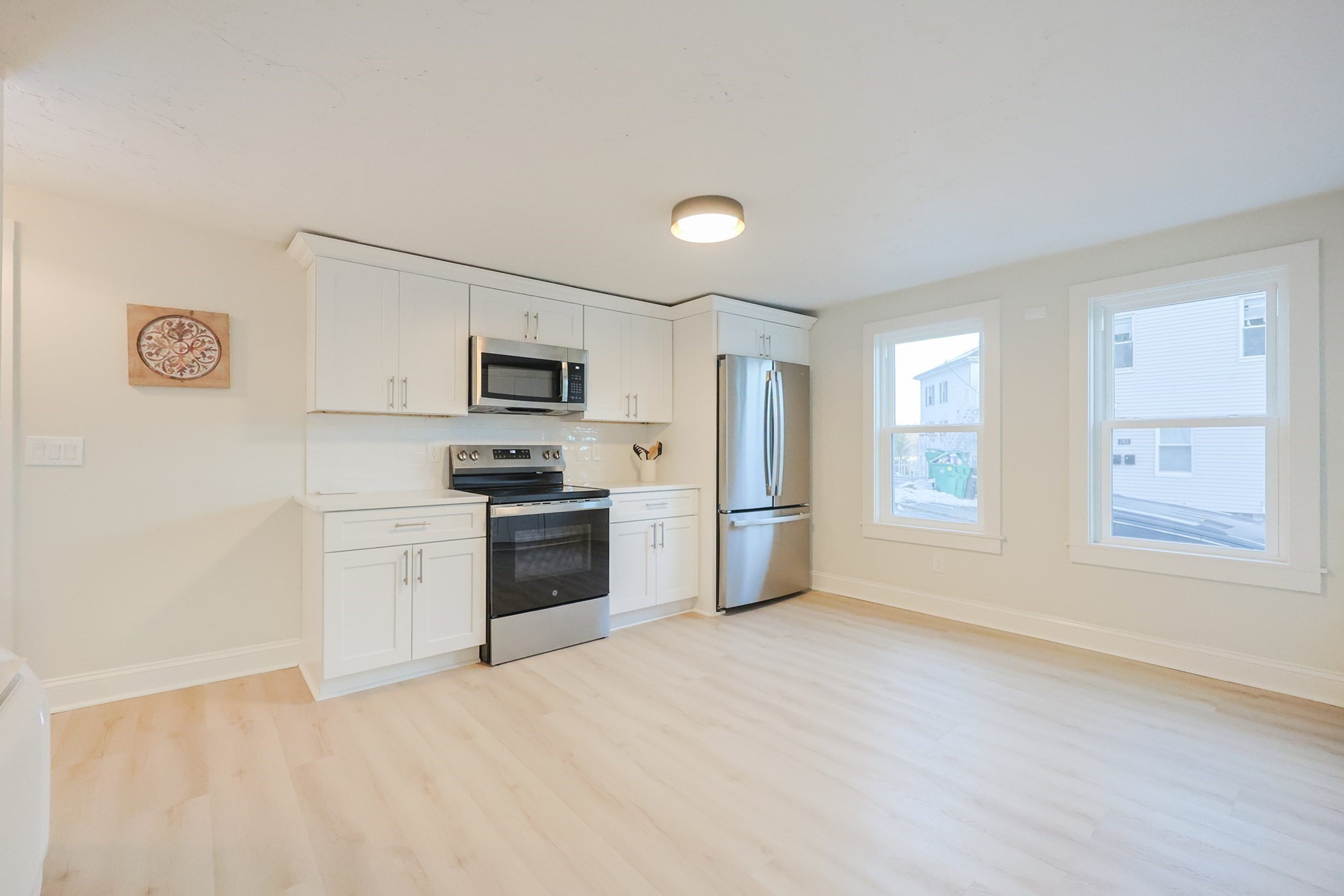 143 Grove St, Clinton, MA 01510 - Image 3