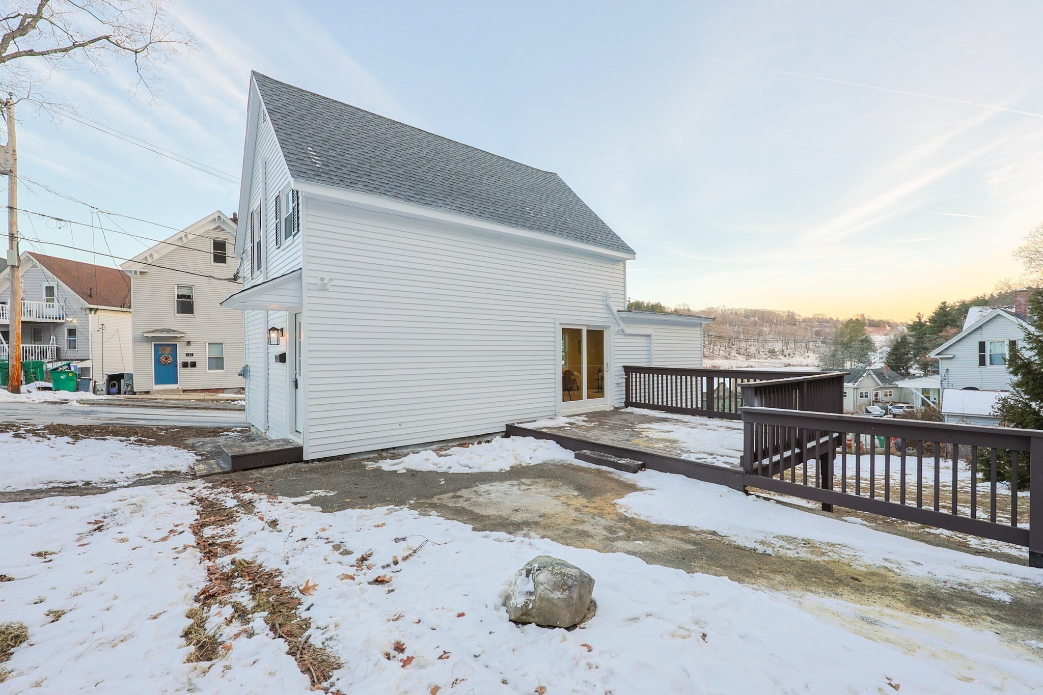 143 Grove St, Clinton, MA 01510 - Image 22