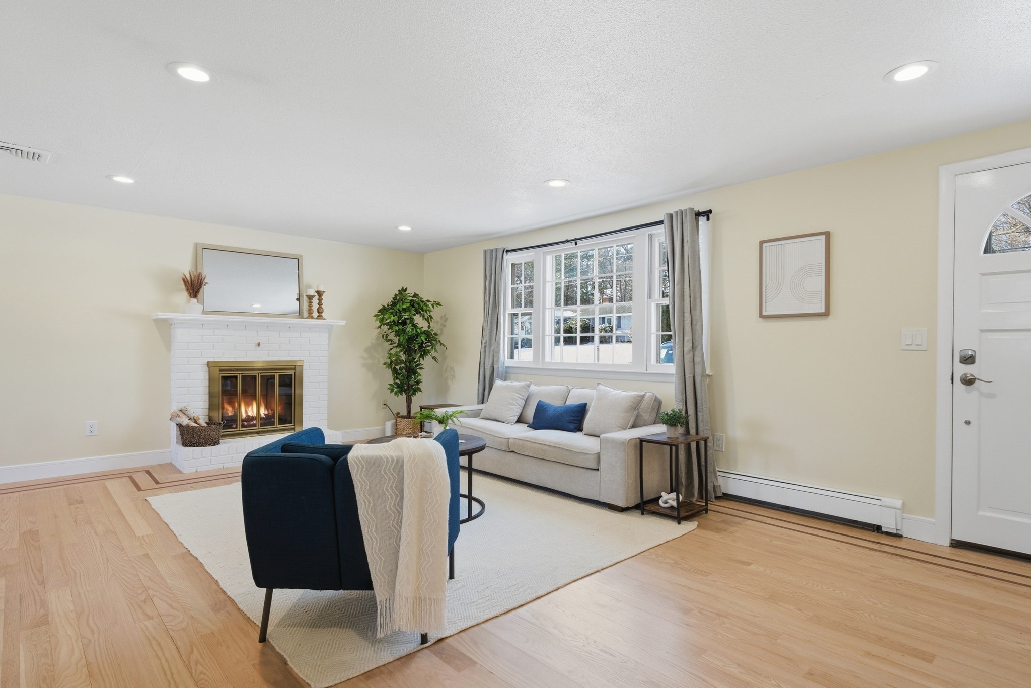 108 Cherry St, Framingham, MA 01701