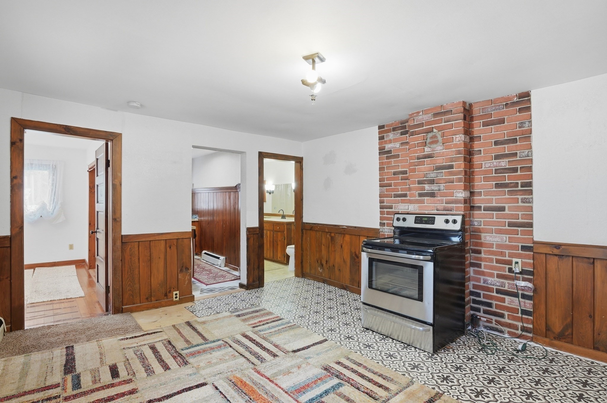 151 West Street, Southbridge, MA 01550 - Image 21