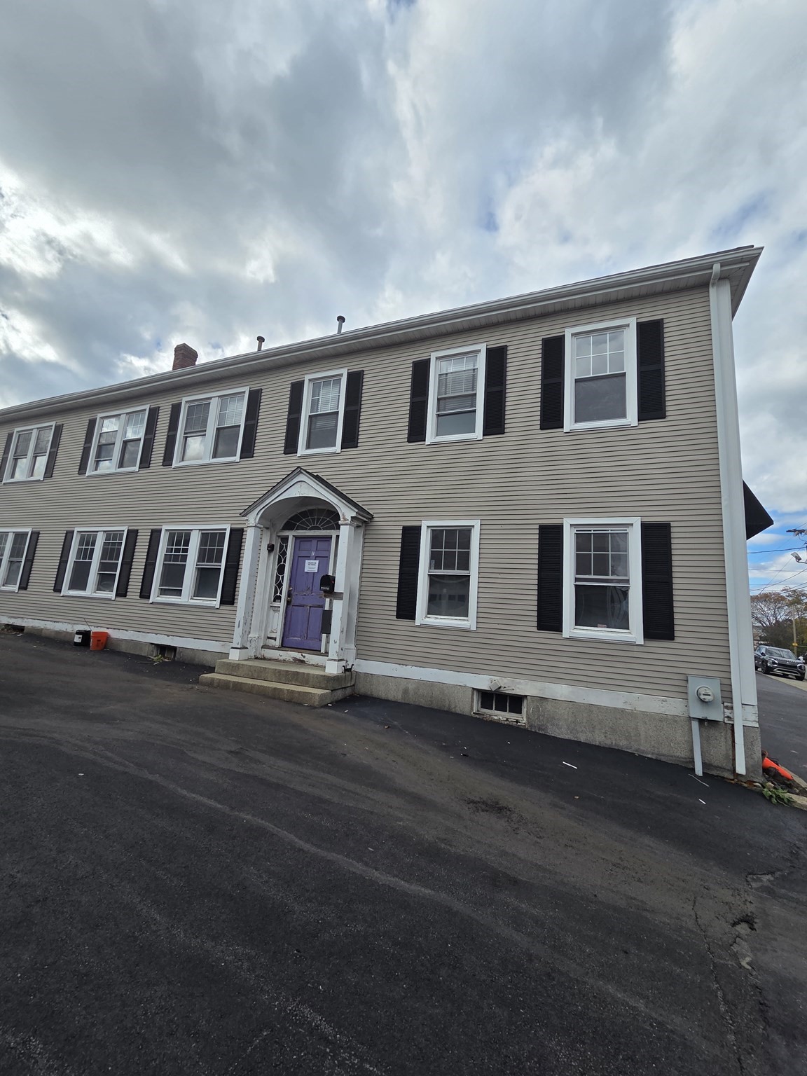 167 Boston St Unit 1, Salem, MA 01970