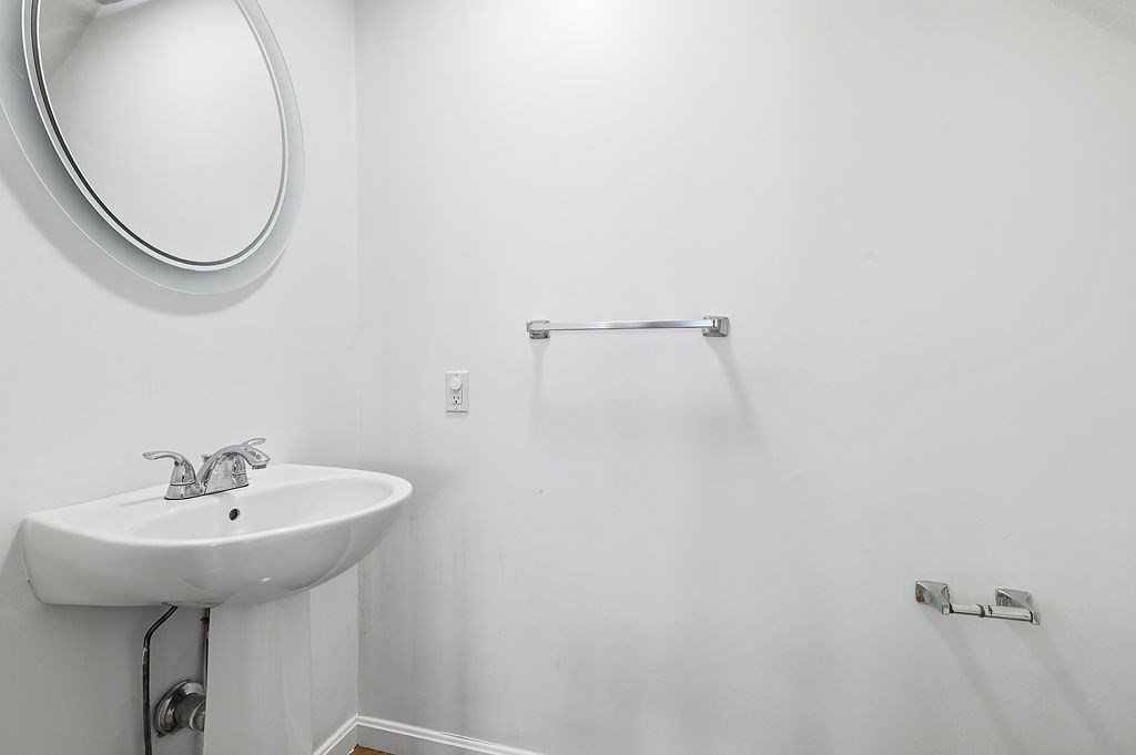 333 River St Unit 1, Waltham, MA 02453 - Image 12