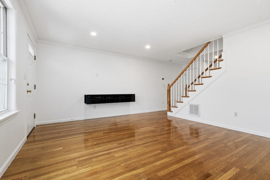 333 River St Unit 1, Waltham, MA 02453 - Image 10