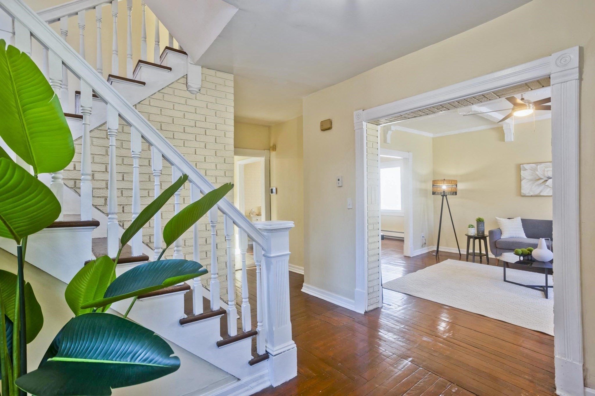 30 Parkwood St, Springfield, MA 01108 - Image 2