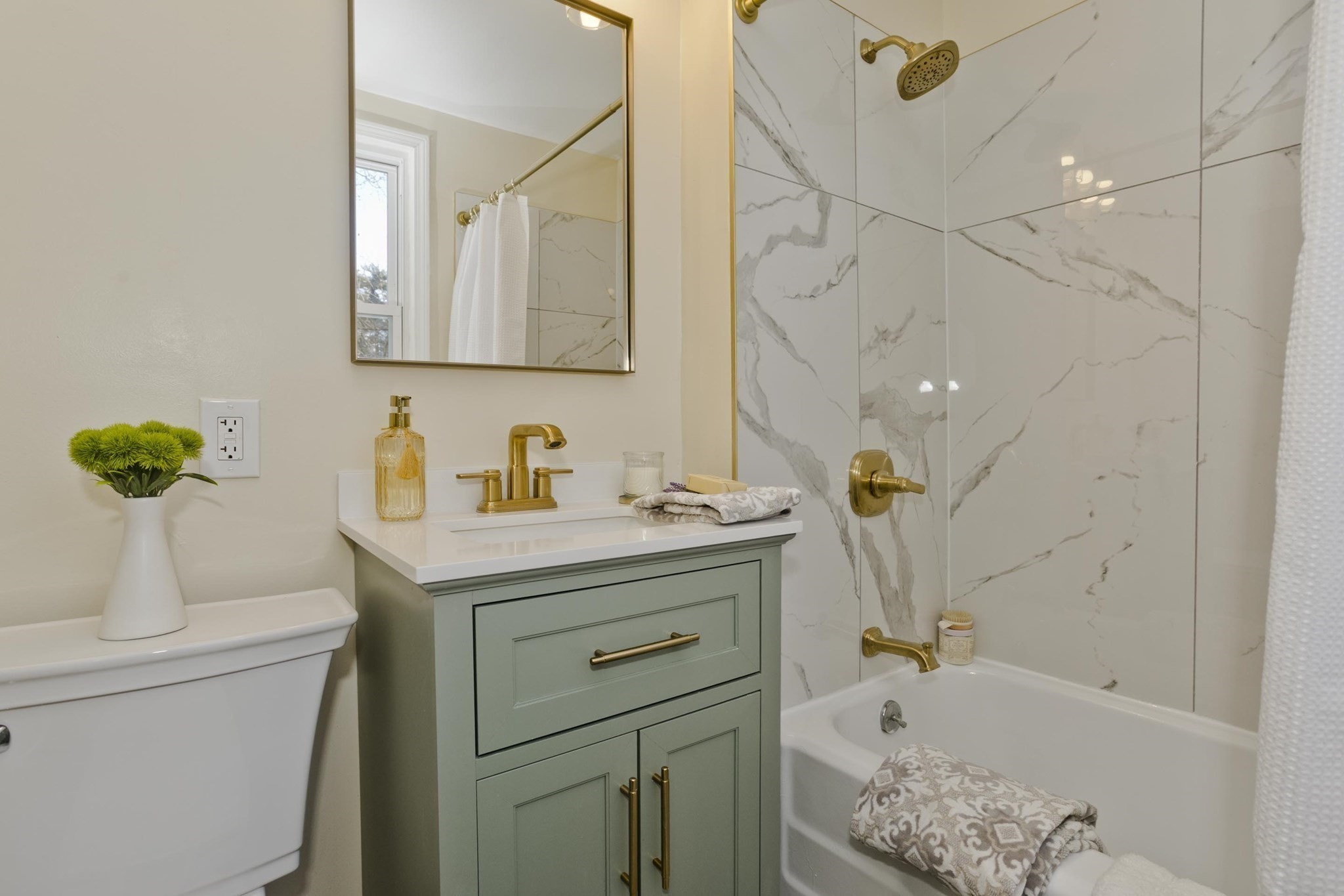 30 Parkwood St, Springfield, MA 01108 - Image 16