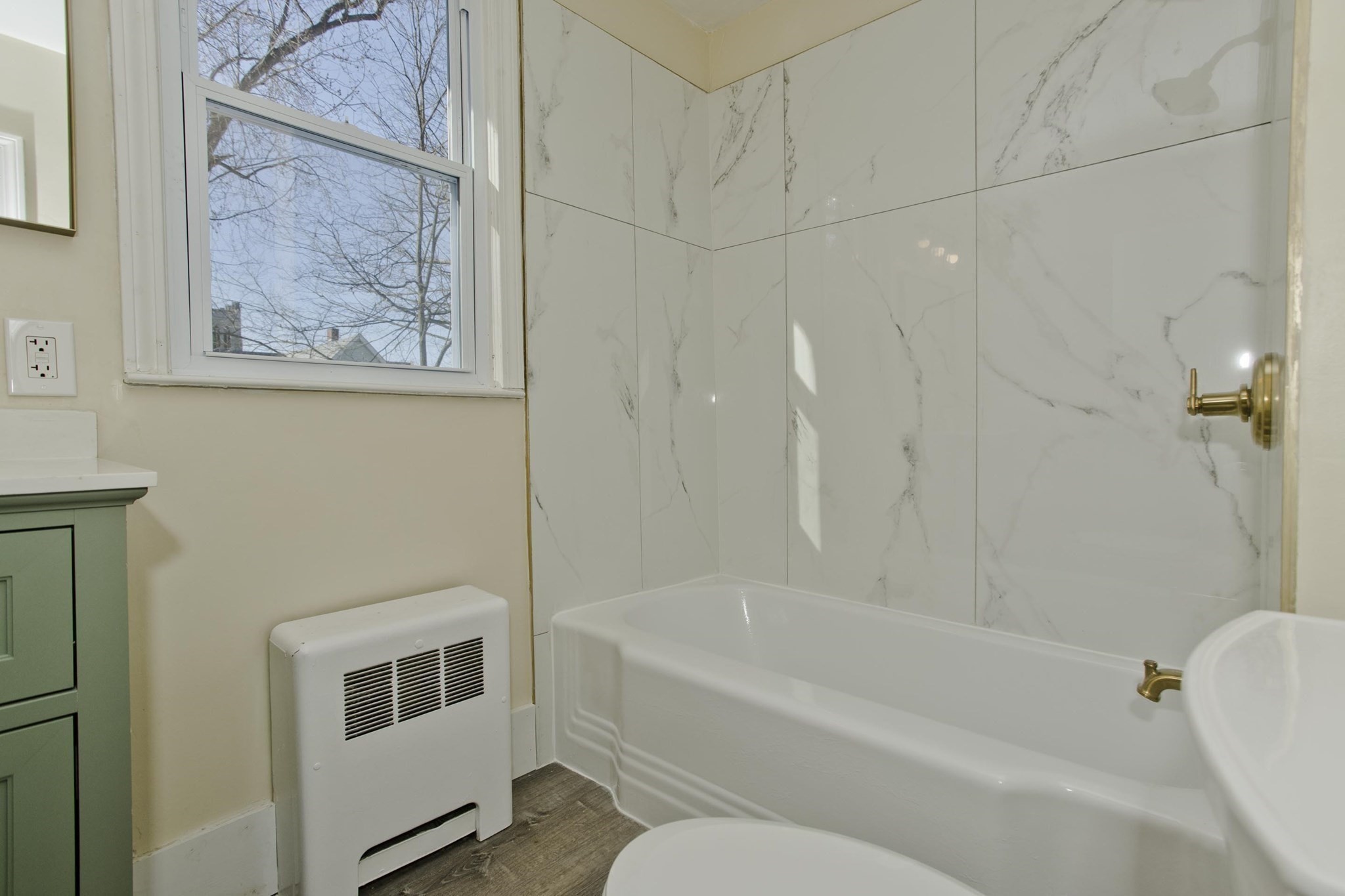 30 Parkwood St, Springfield, MA 01108 - Image 33