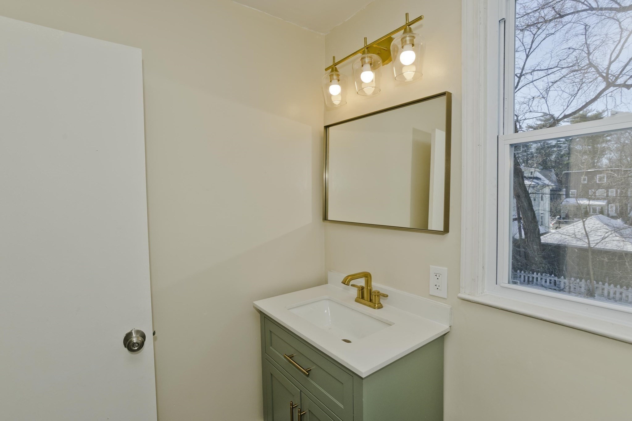 30 Parkwood St, Springfield, MA 01108 - Image 34